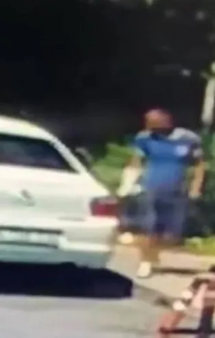 İstanbul'da akıllara durgunluk veren hırsızlık! Alçılı kolunu bakın ne için kullandı