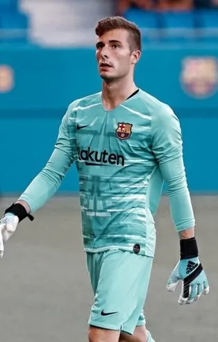 Galatasaray'da kaleye "Pena"ltı canavarı! Barça'dan geliyor