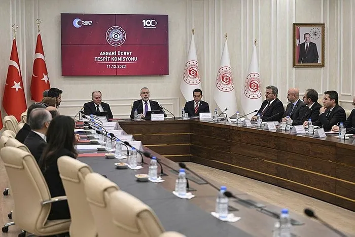 Asgari ücrette gözler 3. toplantıda! İkinci toplantıda neler konuşuldu? Hangi mesajlar verildi? Zam oranı ne kadar olacak?-2