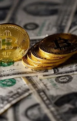 Bitcoin'de çılgın hareketlilik