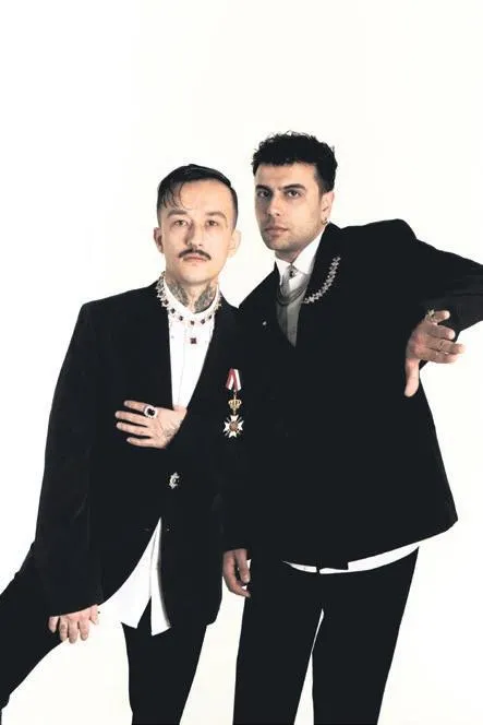 cengiz-kurtoglu-misafirlerine-muhtesem-bir-gece-yasatti-buyuklerime-laf-soyletmem-1686946462258.jpeg Cengiz Kurtoğlu Mustafa Can'ı Orhan Gencebay hakkında konuştuğu için darp ettiği iddiası ile ilgili konuştu: 'Büyüklerime..'-5