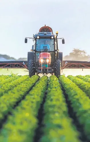 Turkuvaz Medya Grubu'nun düzenlediği oturumda konuşan Bakan Pakdemirli: Türkiye’yi birinci lige taşıyacak