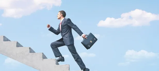 Sigortacılar eğitimde bankaları geçti