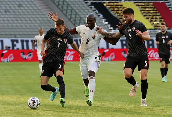 euro-2020de-d-grubunda-hangi-ulkeler-var-d-grubu-mac-takvimi-ingiltere-hirvatistan-iskocya-ve-cekyanin-son-durumu-1623059195218.jpg EURO 2020 D Grubu'nda hangi ülkeler var? D Grubu maç takvimi... İngiltere, Hırvatistan, İskoçya ve Çekya'nın son durumu...-4
