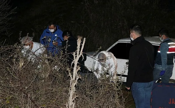 manisa-ahmetlide-vahset-4-genc-otomobil-icerisinde-olu-bulundu-1612129767600.jpeg Manisa Ahmetli'de vahşet! 4 genç otomobil içerisinde ölü bulundu-2