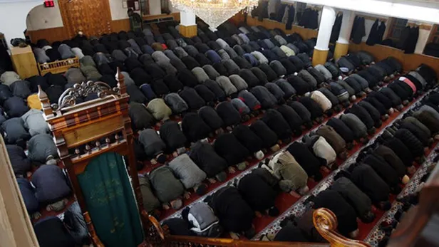 diyanet-son-dakika-acikladi-teravih-namazi-kilinacak-mi-bu-sene-camilerde-teravih-namazi-kilinacak-mi-1617697837741.jpg Diyanet son dakika açıkladı: Teravih namazı kılınacak mı? Bu sene camilerde teravih namazı kılınacak mı?-2