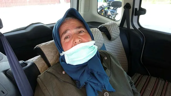 1588505600206.jpg Samsun'da akılalmaz olay! Ambulans helikopterin inişine izin vermediler, kalp krizi geçirdi-1