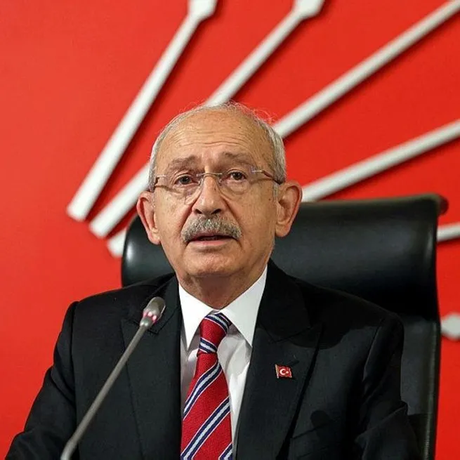 CHPde Kemal Kılıçdaroğlunun yeni MYKsı belli oldu! Sosyal medyanın başına istifa sözü veren Eren Erdem geçti
