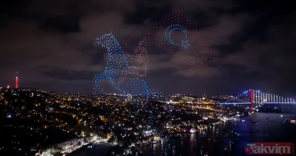 Başkan Erdoğan 'Türkiye Yüzyılı' butonuna bastı! Boğaz'da tarihi 'Cumhuriyet' şöleni: Nefes kesen havai fişek ve drone gösterisi - 9