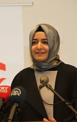 Nazi kafalı Hollanda'dan bir skandal daha!