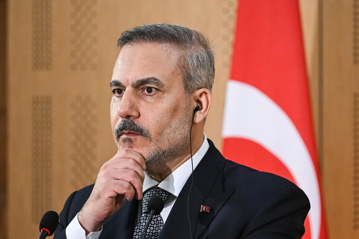 fidandan-netanyahuya-tepki-insanlik-onurunu-ayaklar-altina-aliyor-1786645953482.jpeg Fidan’dan Netanyahu’ya tepki: İnsanlık onurunu ayaklar altına alıyor-3