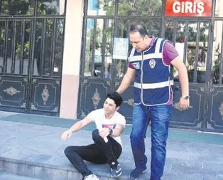 YKS manzaraları... Kimi hasta hasta sınava geldi, kimi 5 dakika ile 1 yılını heba etti