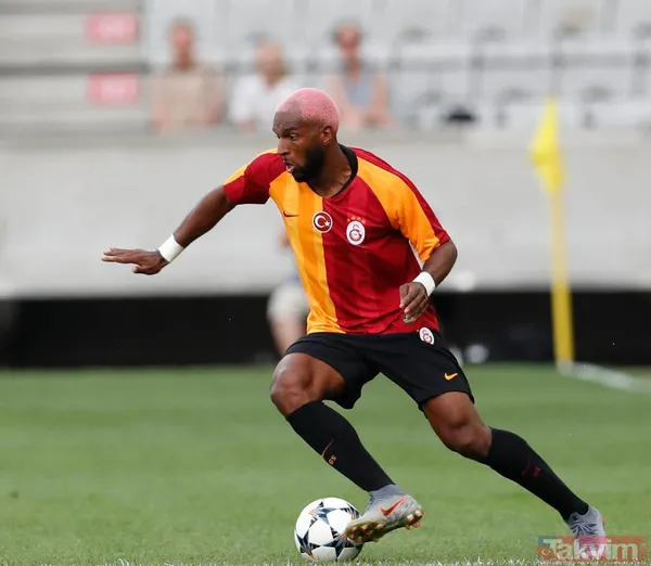 Galatasaray, 4 Dakika İçinde Kalesinde 3 Gol Görürken Yeni Transferler İlk Kez Forma Giydi.