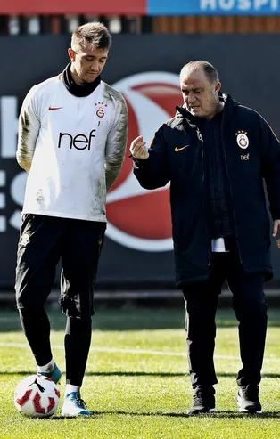 Fatih Terim'den 'Fernando Muslera' açıklaması: Bizim için bir kaleciden daha fazlası