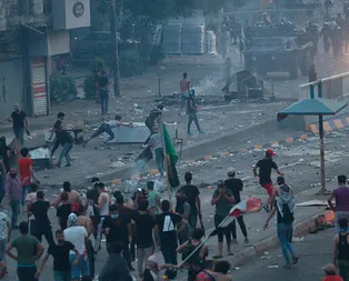 İran, Irakla arasındaki iki sınır kapısını kapattı!