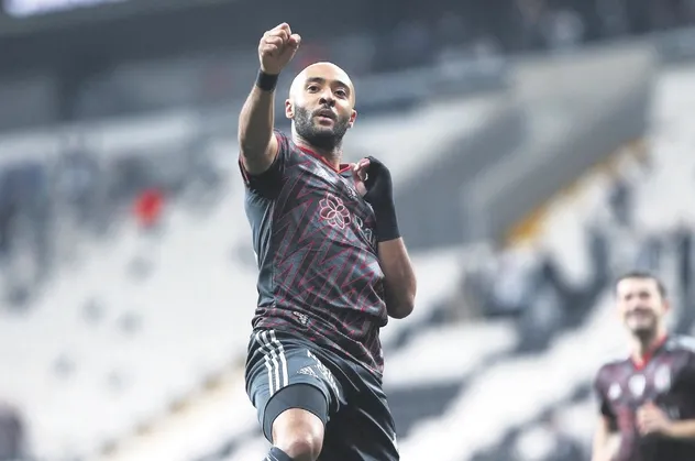 Redmond’da anahtar istikrar! Şenol Güneş'in kararı belli oldu... | Spor haberleri...