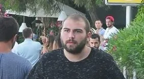 serhan-adali-ile-melisa-can-birlikte-goruldu-1604615538803.jpg Serhan Adalı ile Melisa Ural birlikte görüldü-2