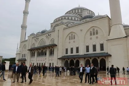 Büyük Çamlıca Camii Ramazan’ın ilk cumasında doldu taştı