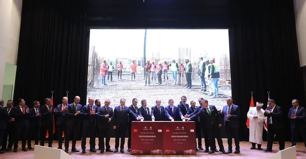 Bakan Murat Kurum KKTC'de temeli attı 5 büyük projenin müjdesini verdi