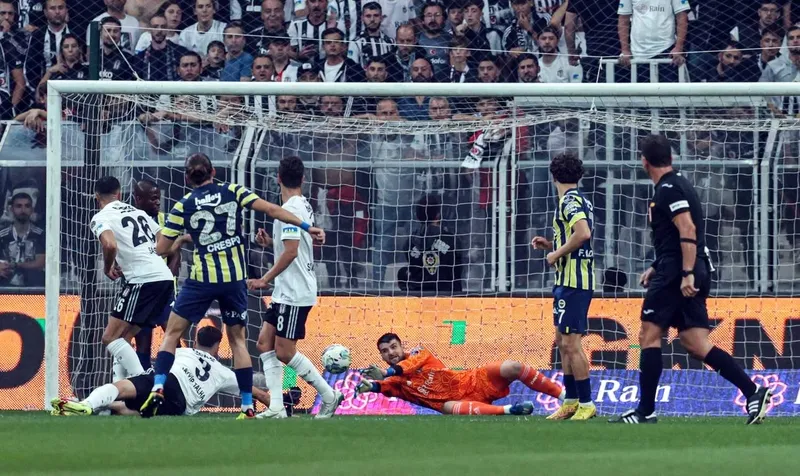 ersin-destanoglundan-yillar-sonra-gelen-sampiyonluk-itirafi-hep-icimde-kaldi-1768479752324.jpeg Ersin Destanoğlu'ndan yıllar sonra gelen şampiyonluk itirafı! "Hep içimde kaldı-4