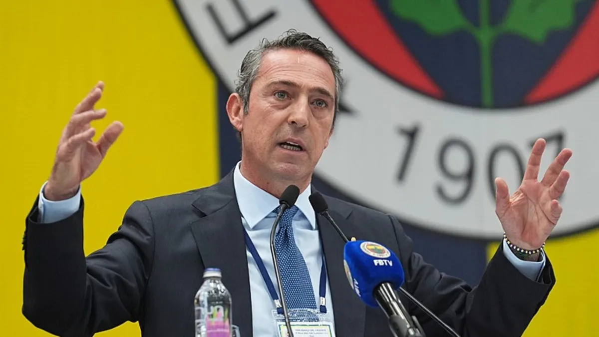 Fenerbahçe'de Beşiktaş mağlubiyeti sonrası kongre harekatı! Camiada istenmeyen adam Ali Koç