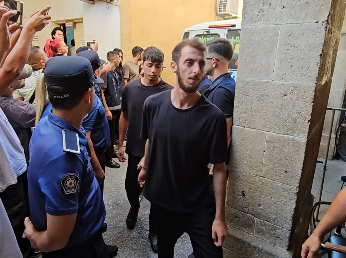 1788438458654.jpeg Girne faciasında 9 şüpheli ikinci kez hakim karşısına çıktı: Kaptanın sahte belgesi ve "su alıyor" uyarısı mahkemede-4