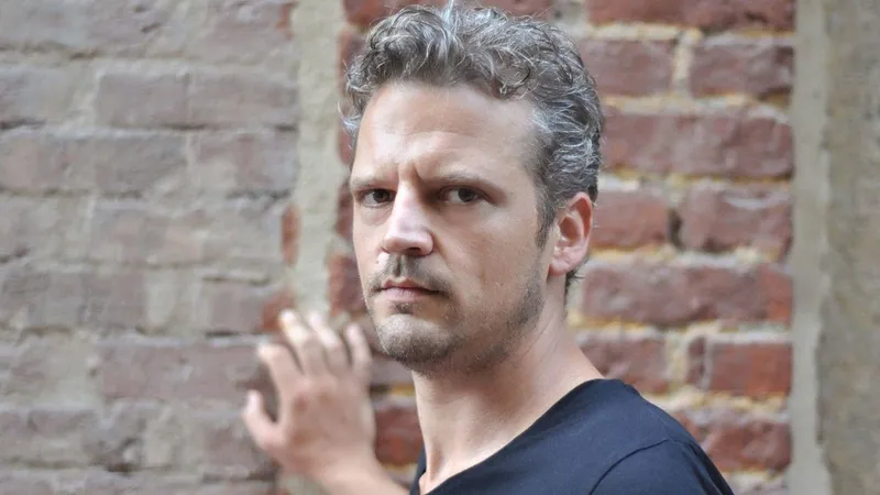 Şapkalı Volkan çetesine 5. dalga operasyon: Ünlü yönetmeni kurşunlatmışlardı-3