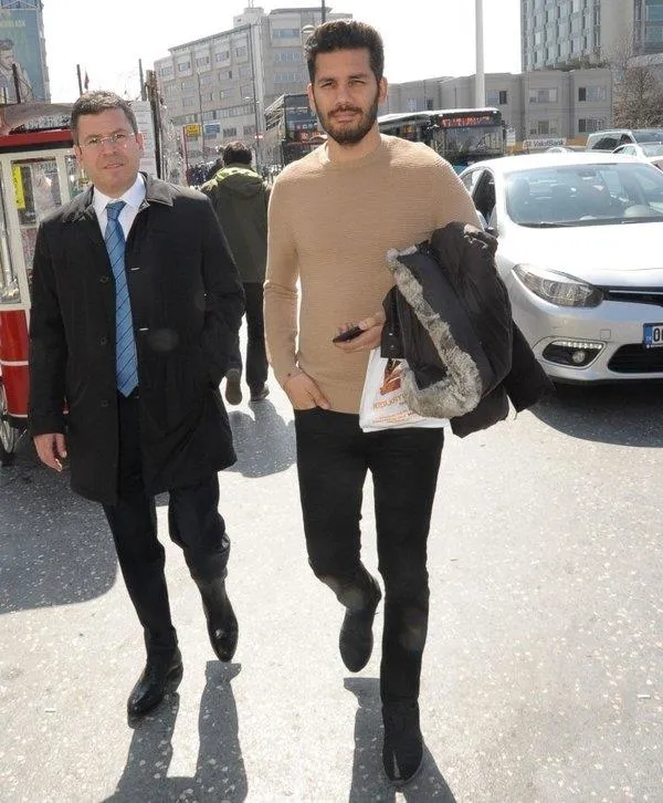 SON DAKİKA: Sinan Çetin'in oğlu Rüzgar Çetin'den skandal sansür talebi!-4