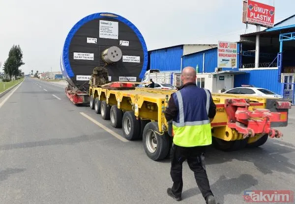 90 tekerlekli TIR! 147.5 ton ağırlığında! 250 kilometreyi 3 günde gitti - 5