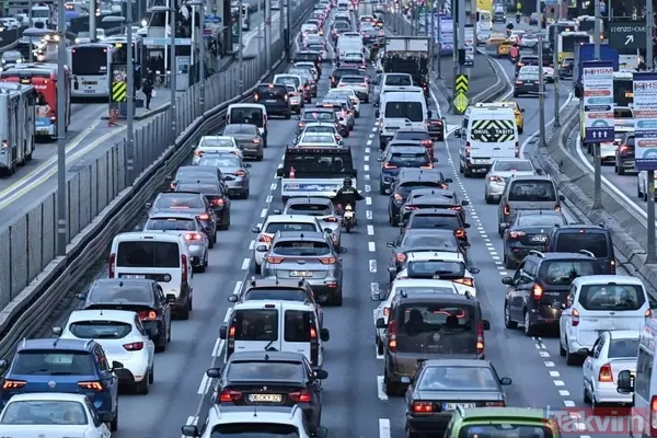 Okul Servis Araçları İçin Özel Düzenleme Yönetmelik, Okul Servis Araçları İçin Geçici Bir Esneklik De Getiriyor. 18 Şubat 2025 İle 1 Ekim 2025 Tarihleri...