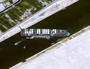 SON DAKİKA: Dünyada ticaret durdu! Ever Given isimli gemi Süveyş Kanalı’nı tıkadı! Korsan tehlikesi kapıda