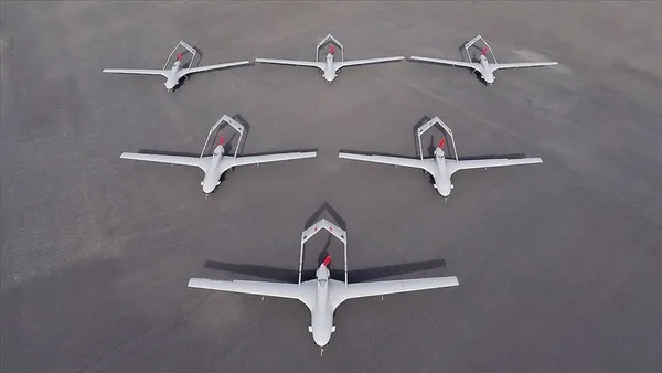 rusya-tehdidine-karsi-turk-sihalarindan-duvar-1662383684441.jpg Rusya tehdidine karşı Türk SİHA'larından duvar-5