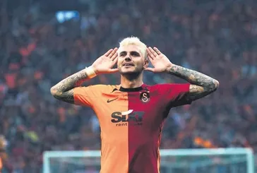 Icardi ve Simge Sağın'dan sosyal medyayı ayağa kaldıran yeni göndermeler! Wanda Nara...