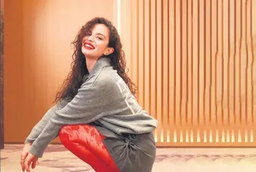 Aslı Bekiroğlu’ndan set itirafı: Depresif insanları hayatımdan çıkarıyorum