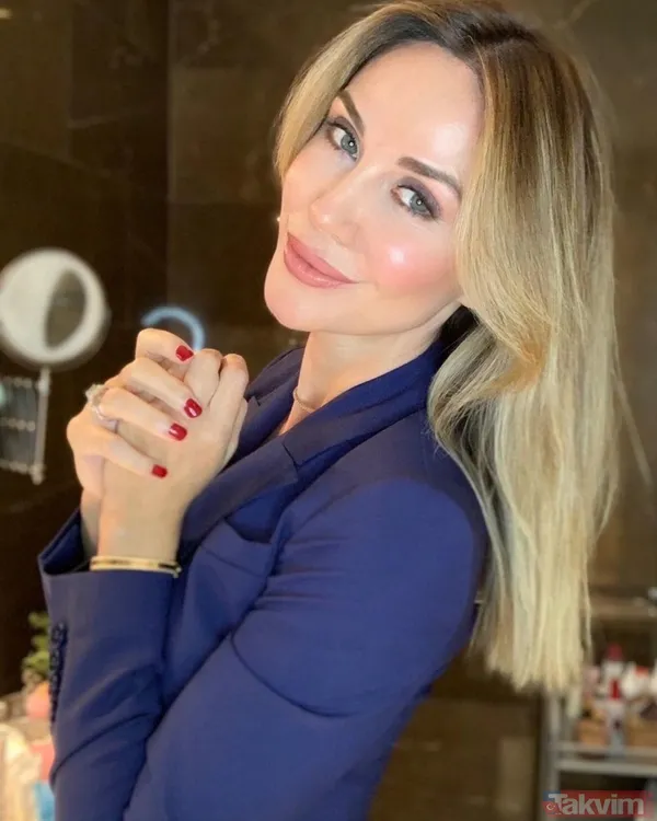 27 yıldır 56 kilo! 2 çocuk annesi Demet Şener “Asla diyet yapmıyorum” diyerek sırrını açıkladı! Bakın 45’lik Demet formunu neye borçlu... - 12