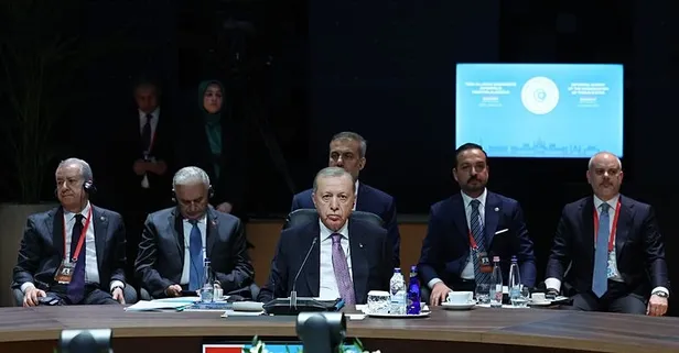 Başkan Erdoğan’dan TDT Gayriresmi Zirvesi’nde KKTC çağrısı: Eksik kalırız | Dünyaya Gazze mesajı: İsrail’in karşısında durun