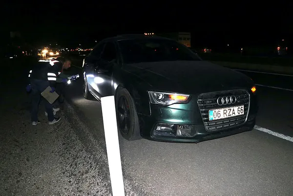 milli-guresci-riza-kayaalpin-karistigi-trafik-kazasinda-1-kisi-hayatini-kaybetti-1652584187806.jpg Milli güreşçi Rıza Kayaalp'in karıştığı trafik kazasında 1 kişi hayatını kaybetti-2