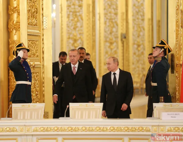 Başkan Erdoğan'ın Rusya ziyaretinden dikkat çeken kareler - 19