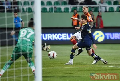 Spor yazarları 2 dakikalık Galatasaray - Fenerbahçe Süper Kupa finalini kaleme aldı! Başkan Erdoğan’a çağrı