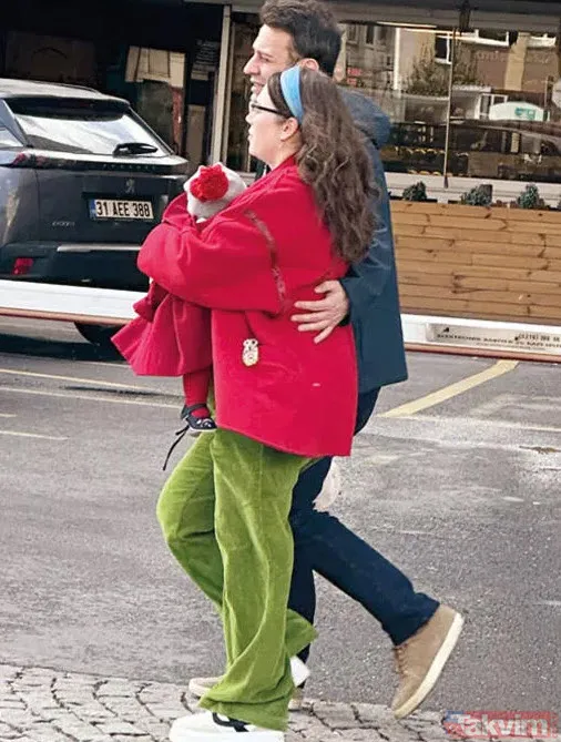 Demet Evgar'ın Mavi'si ilk kez yüzünü gösterdi! Gözden uzak tutuyordu ama kaçmaz işte Demet Evgar'ın 7 aylık kızı Mavi - 22