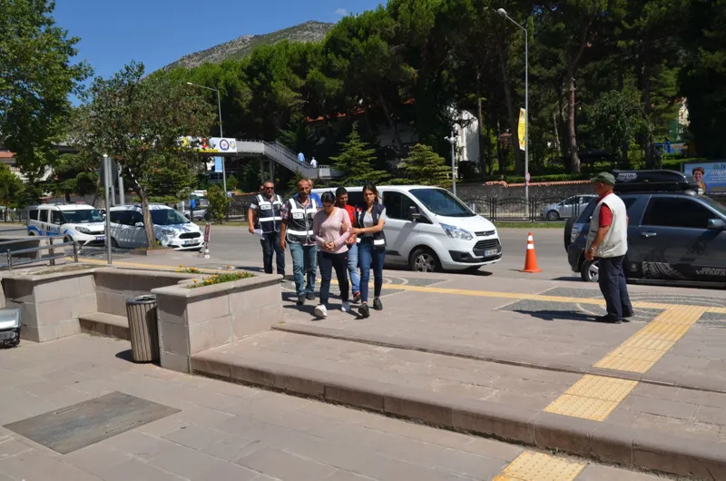 Amasya'da akılalmaz dolandırıcılık! Evlilik için anlaştılar ama... - 6