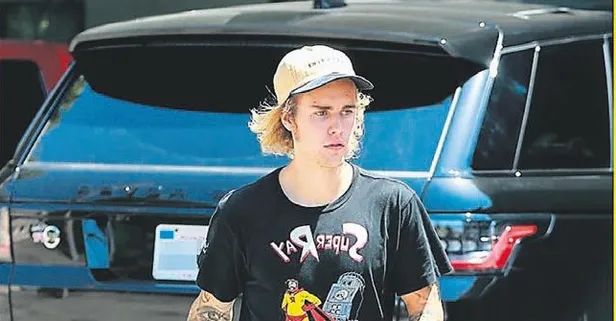 Tatlı Bieber iş başında