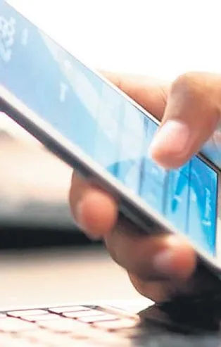 Cep telefonu alacaklar dikkat! Resmi Gazete'de yayımlandı: Fiyat düşecek 12 taksit artacak