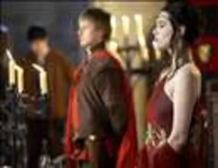 Bradley James hakkında 10 şey
