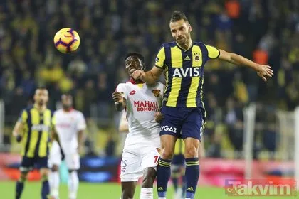 Fenerbahçe’de Ersun Yanal’dan 11’de revizyon!