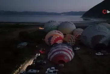 Salda Gölü'nde sıcak hava balonuyla ilk uçuş