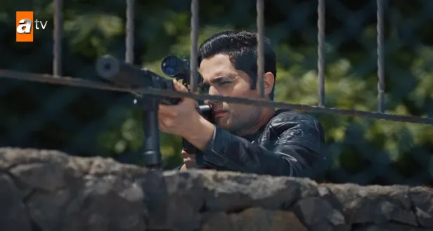 hosca-kal-koca-yurekli-karateci-edho-196-bolum-fragmani-matem-havasi-bitti-ocunu-alip-yargi-dagitacak-1621434456928.jpg Hoşça kal koca yürekli karateci! EDHO 196. bölüm fragmanı: Matem havası bitti öcünü alıp yargı dağıtacak-5