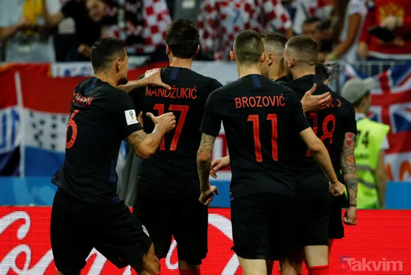 2018 FIFA Dünya Kupas'ında finalin adı belli oldu! Fransa - Hırvatistan - 12