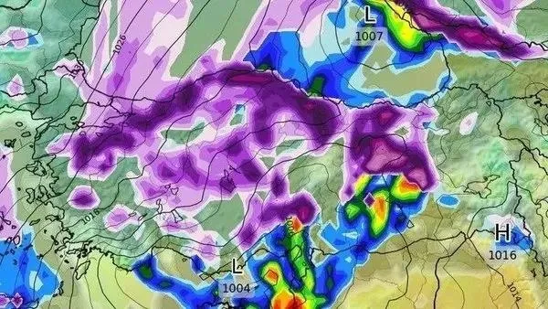 yilbasinda-kar-yagacak-mi-1-ocak-2024-tarihinde-okullar-ve-universiteler-tatil-mi-kac-gun-tatil-yilbasinda-ner-1702283093079.jpeg Yılbaşında kar yağacak mı? 1 Ocak 2024 tarihinde okullar ve üniversiteler tatil mi, kaç gün tatil? Yılbaşında nereye gidilir, ne yapılır?-3