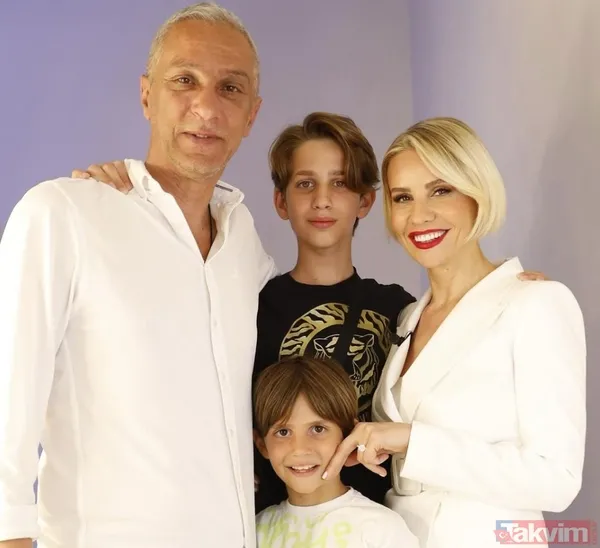 Esra Erol gelinlikle Ali Özbir ise damatlıkla! 14 yılı devirdiler! Esra Erol düğün fotoğrafını paylaştı: "Gözlerim doluyor..." - 9